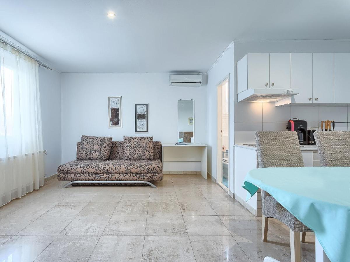 Apartment Nika-12 By Interhome Ουμάγκ Εξωτερικό φωτογραφία